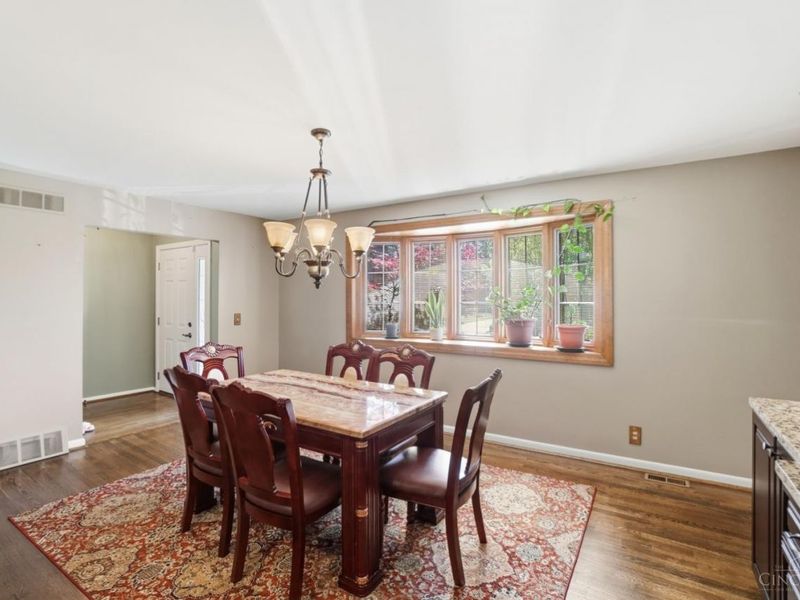 9004 Tripoli Drive, Unit R, Colerain Township, OH 45251 Photo 8