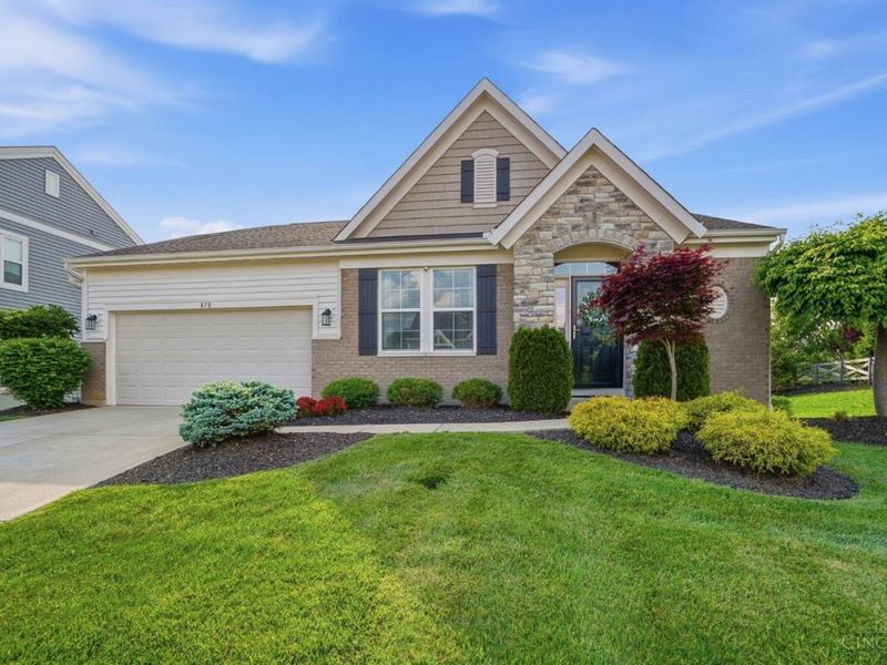 878 Emerald Drive, South Lebanon, OH 45065 Photo 2