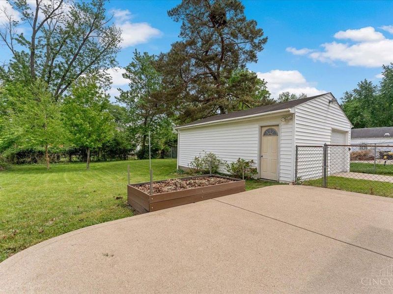 8014 Dalton Avenue, Deer Park, OH 45236 Photo 35