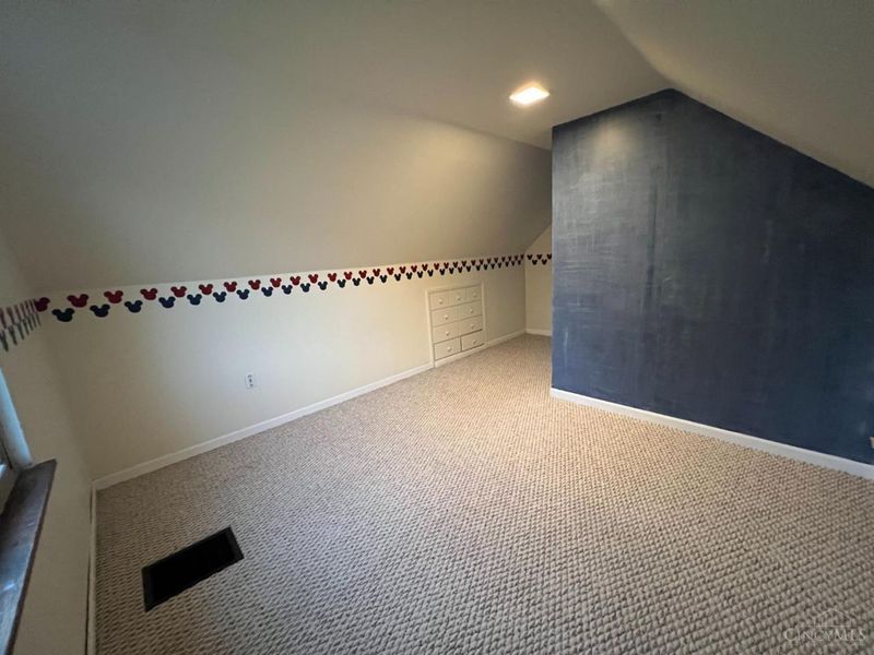 3756 MacNicholas Avenue, Deer Park, OH 45236 Photo 9