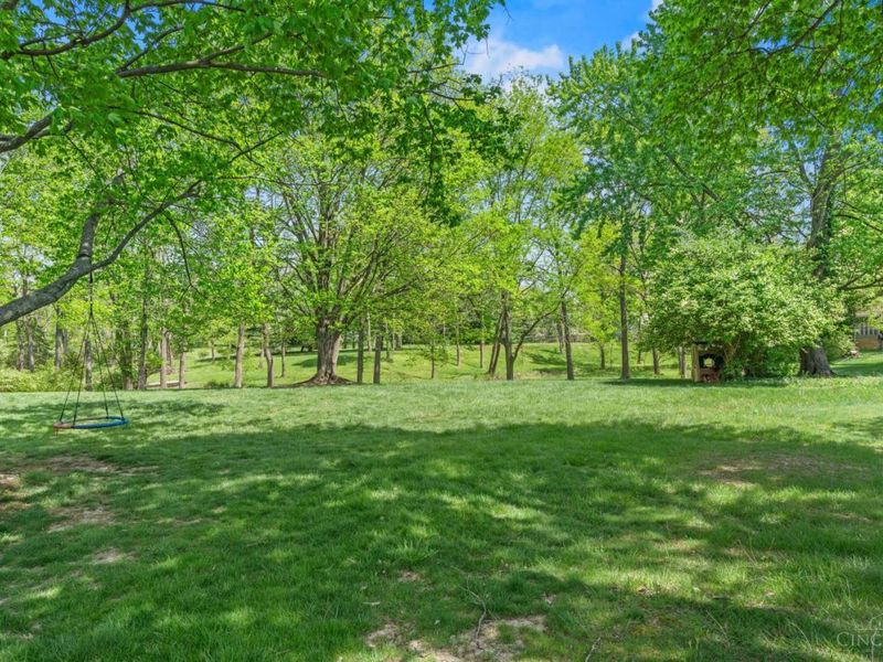 2072 Endovalley Drive, Anderson Twp, OH 45244 Photo 61