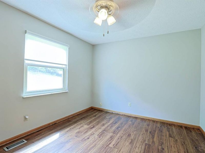 4388 Simca Lane, Green Township, OH 45211 Photo 32