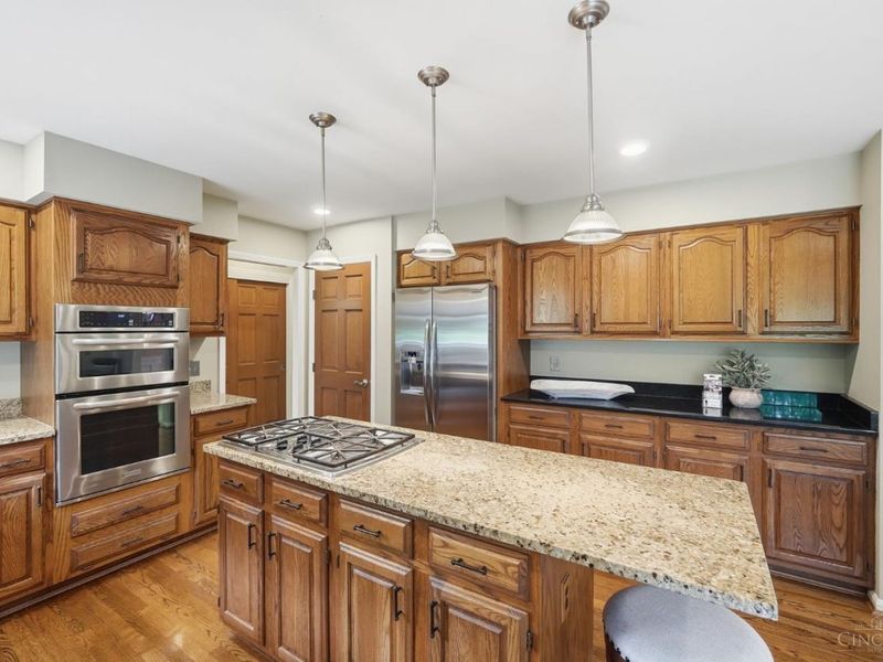 125 Pheasantlake Drive, Loveland, OH 45140 Photo 13