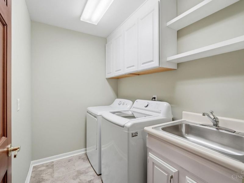 125 Pheasantlake Drive, Loveland, OH 45140 Photo 14