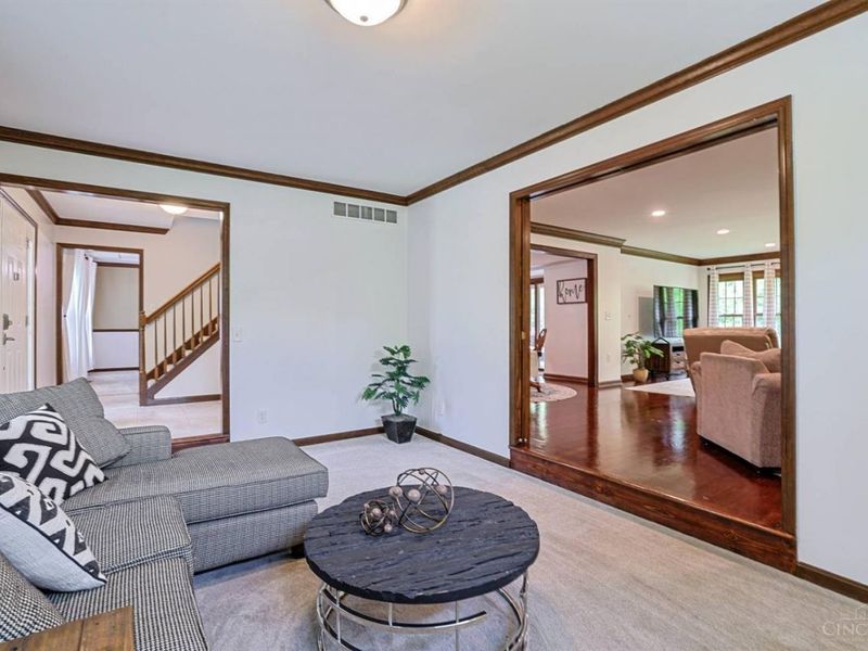 5947 Creekside Drive, Miami Twp, OH 45150 Photo 7