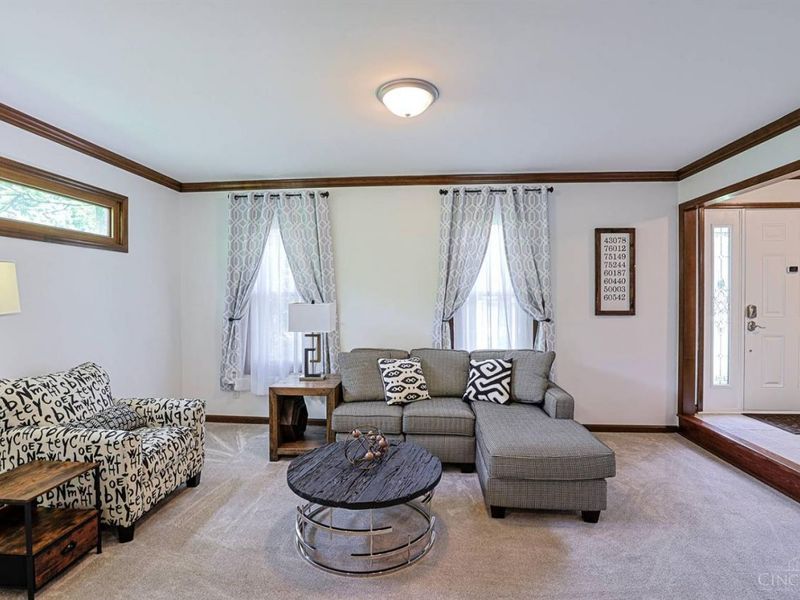5947 Creekside Drive, Miami Twp, OH 45150 Photo 8