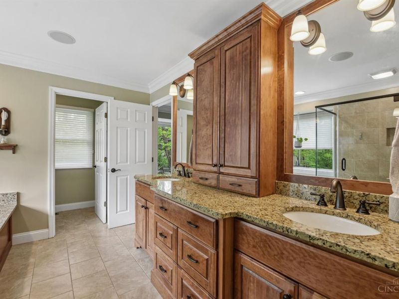 119 Lexington Drive, Loveland, OH 45140 Photo 24