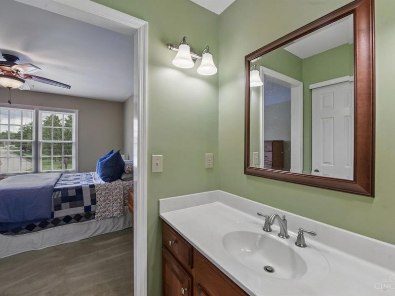 119 Lexington Drive, Loveland, OH 45140 Photo 32