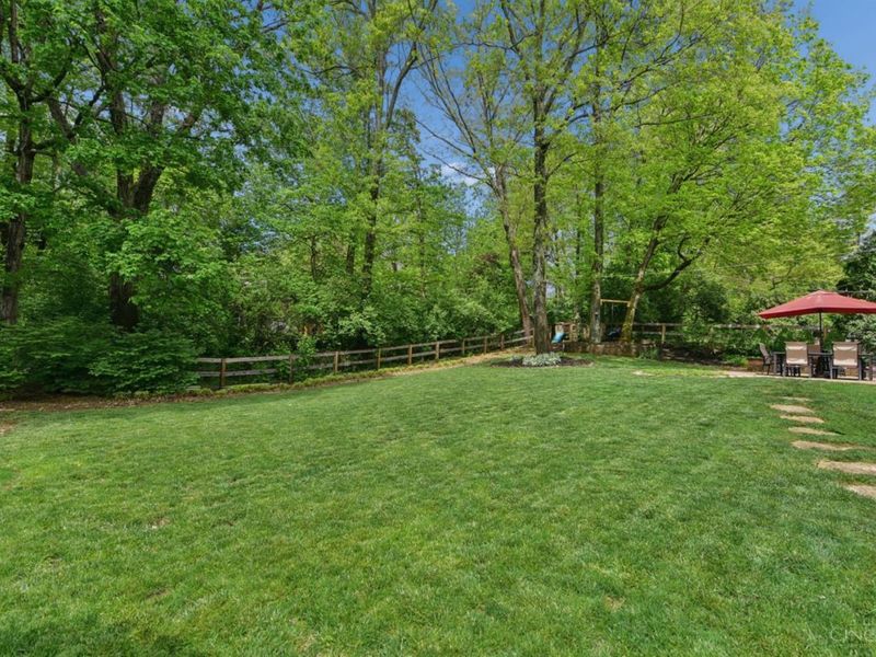 119 Lexington Drive, Loveland, OH 45140 Photo 42