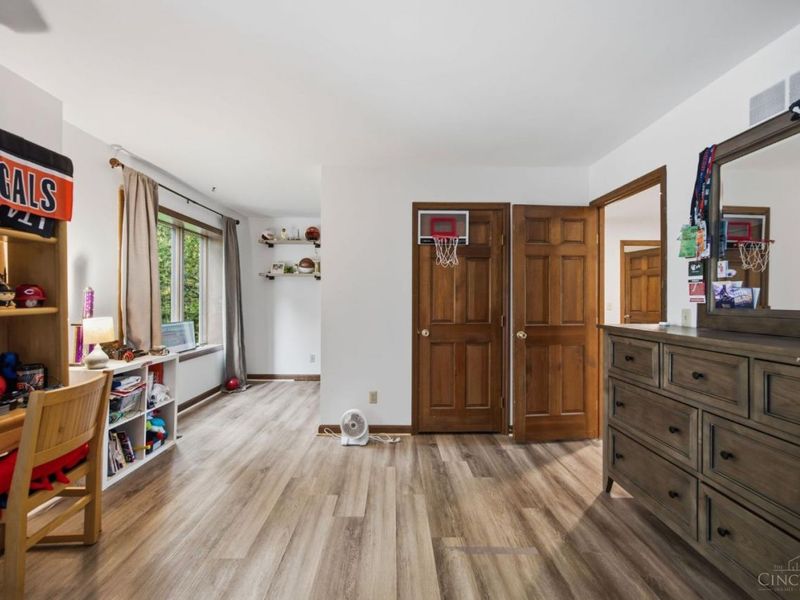 9018 Winthrop Drive, Montgomery, OH 45249 Photo 35