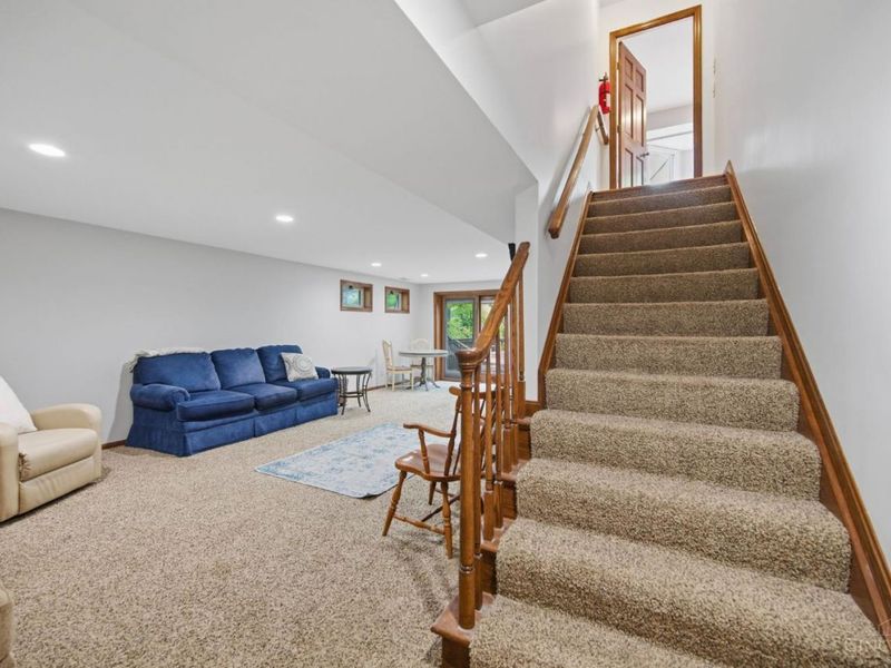 9018 Winthrop Drive, Montgomery, OH 45249 Photo 40