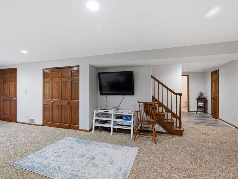 9018 Winthrop Drive, Montgomery, OH 45249 Photo 44
