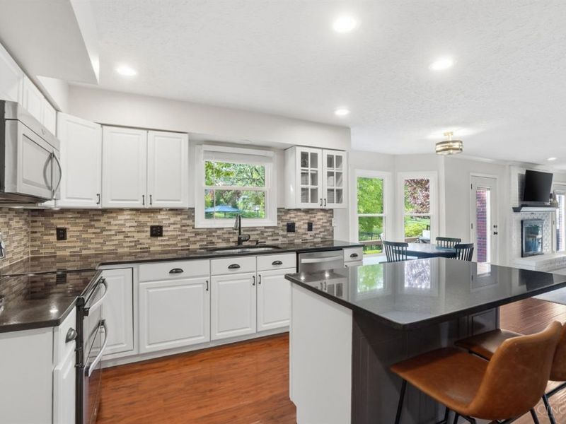 7301 Walnut Creek Drive, West Chester, OH 45069 Photo 12