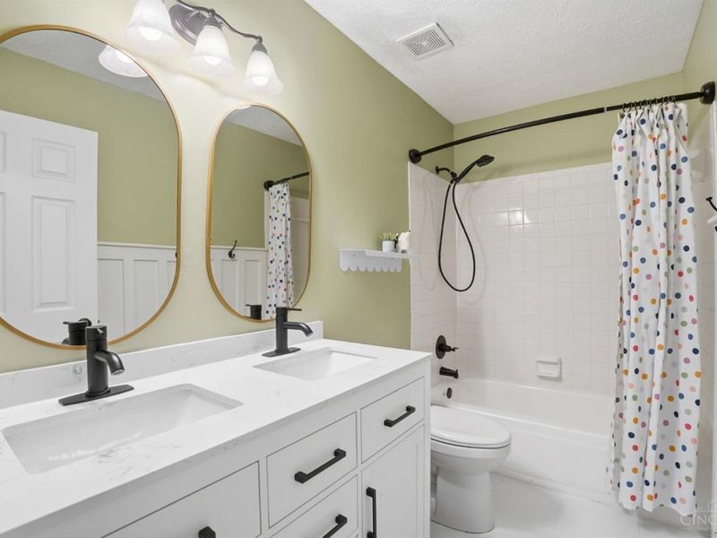 7301 Walnut Creek Drive, West Chester, OH 45069 Photo 32