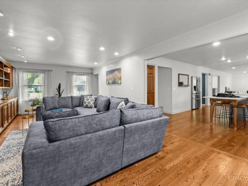 8294 Millview Drive, Sycamore Township, OH 45249 Photo 6