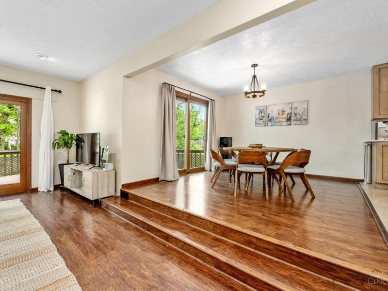 7652 Terraqua Drive, West Chester, OH 45241 Photo 11