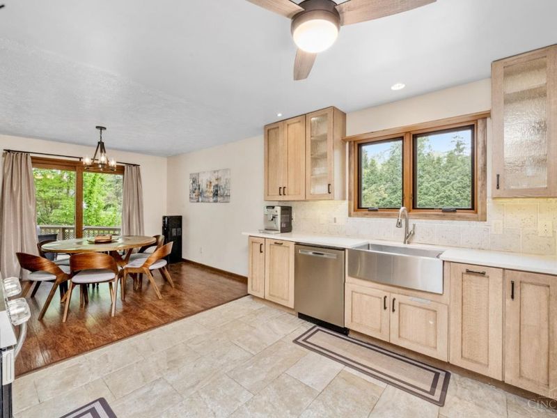 7652 Terraqua Drive, West Chester, OH 45241 Photo 16