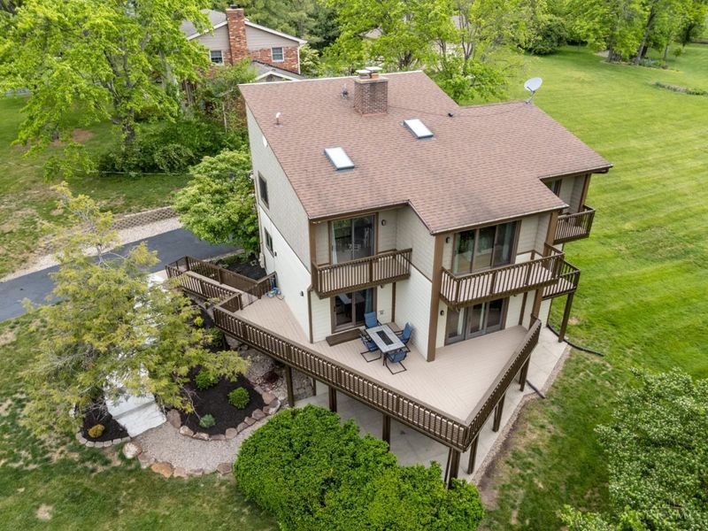 7652 Terraqua Drive, West Chester, OH 45241 Photo 3