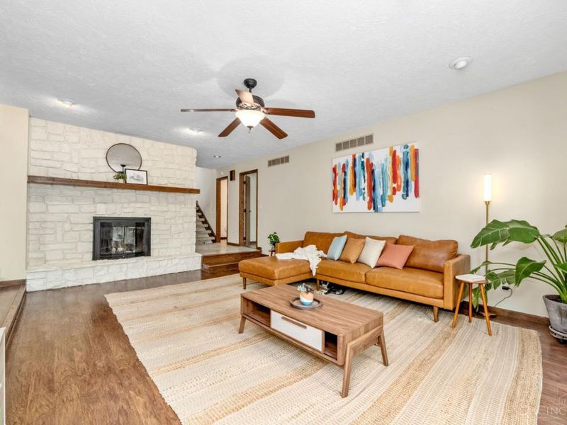 7652 Terraqua Drive, West Chester, OH 45241 Photo 9