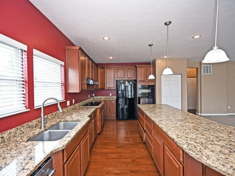 940 Sleepy Hollow Drive, Monroe, OH 45050 Photo 11