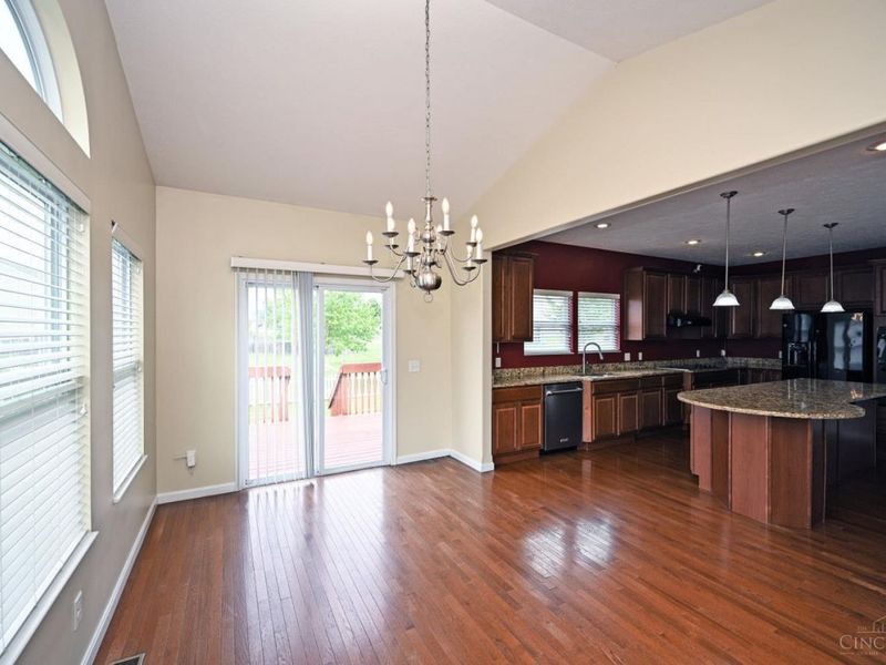 940 Sleepy Hollow Drive, Monroe, OH 45050 Photo 15