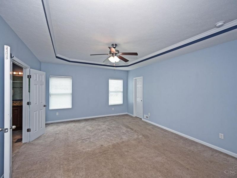 940 Sleepy Hollow Drive, Monroe, OH 45050 Photo 18