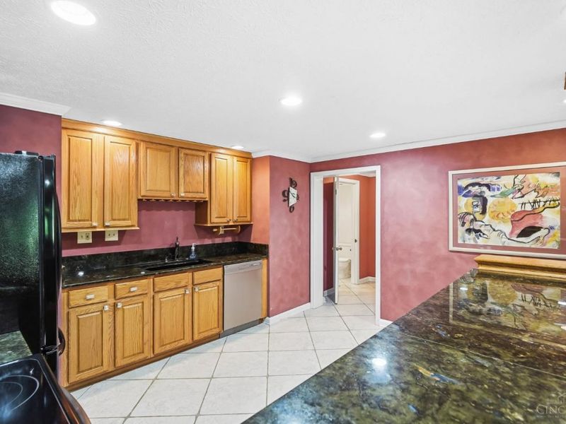 2780 Walsh Road, Cincinnati, OH 45208 Photo 48