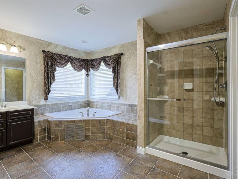 6755 Cherry Laurel Drive, Liberty Township, OH 45044 Photo 30