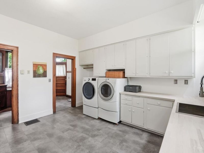 3509 Biddle Street, Cincinnati, OH 45220 Photo 26