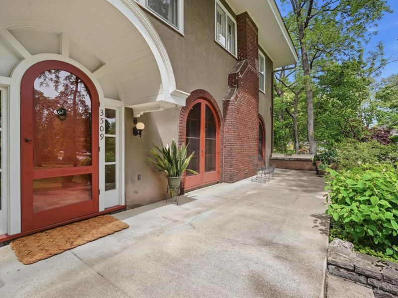 3509 Biddle Street, Cincinnati, OH 45220 Photo 7