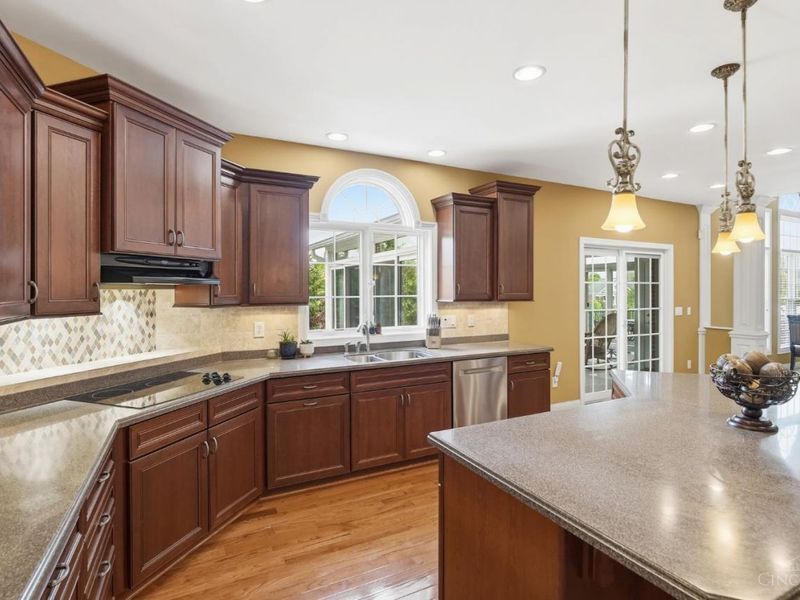 2427 Ashton Court, Cincinnati, OH 45244 Photo 20