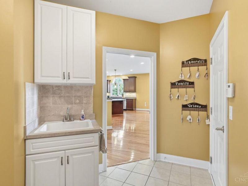 2427 Ashton Court, Cincinnati, OH 45244 Photo 28