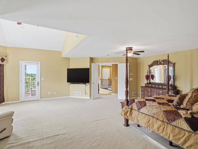 2427 Ashton Court, Cincinnati, OH 45244 Photo 31