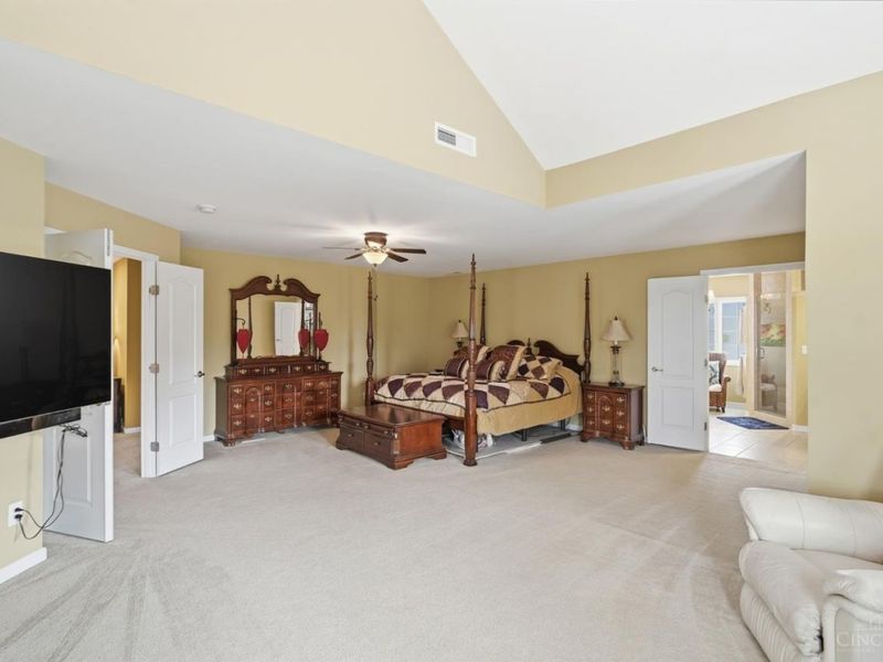 2427 Ashton Court, Cincinnati, OH 45244 Photo 32