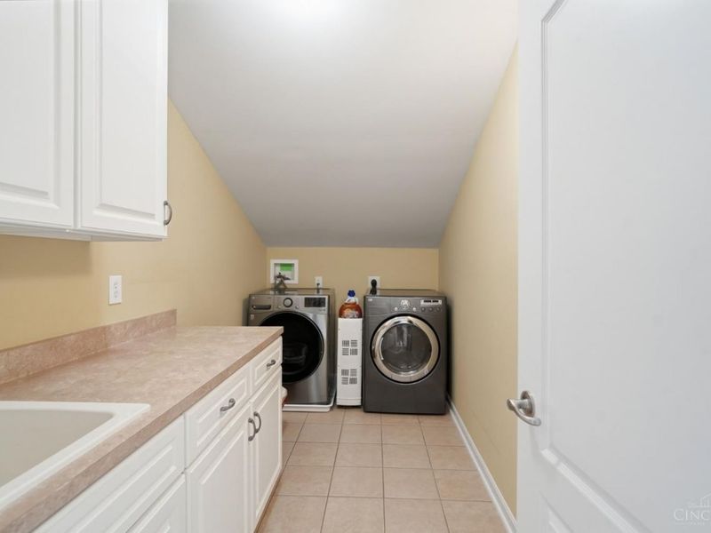 2427 Ashton Court, Cincinnati, OH 45244 Photo 51