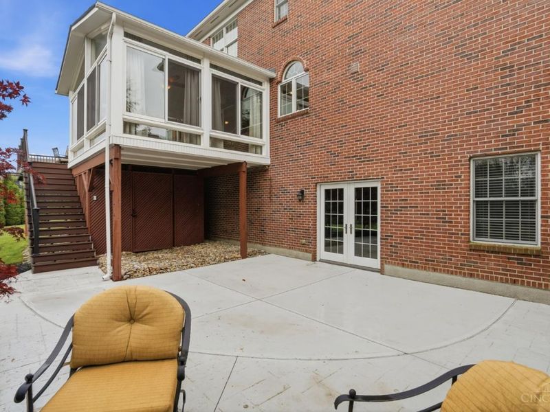 2427 Ashton Court, Cincinnati, OH 45244 Photo 81