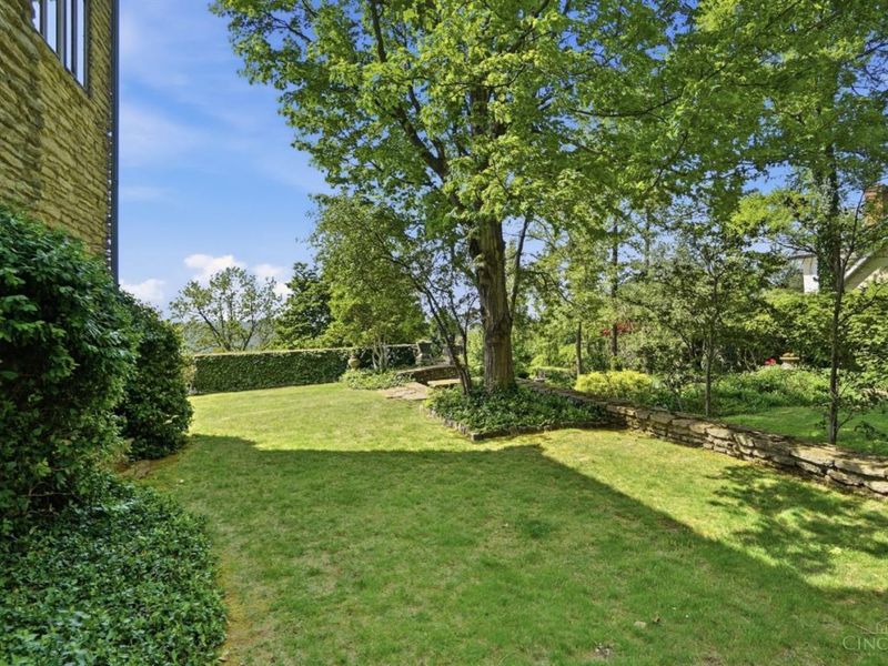 4 Grandin Lane, Cincinnati, OH 45208 Photo 18