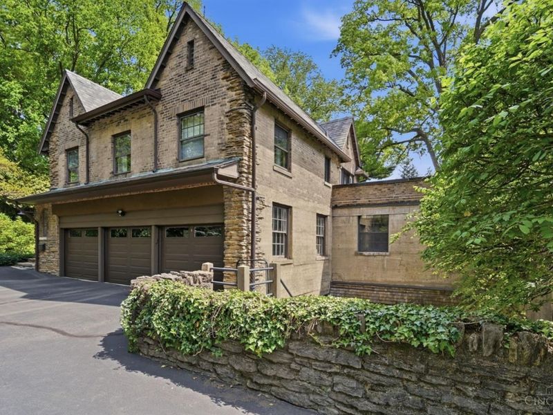 4 Grandin Lane, Cincinnati, OH 45208 Photo 71