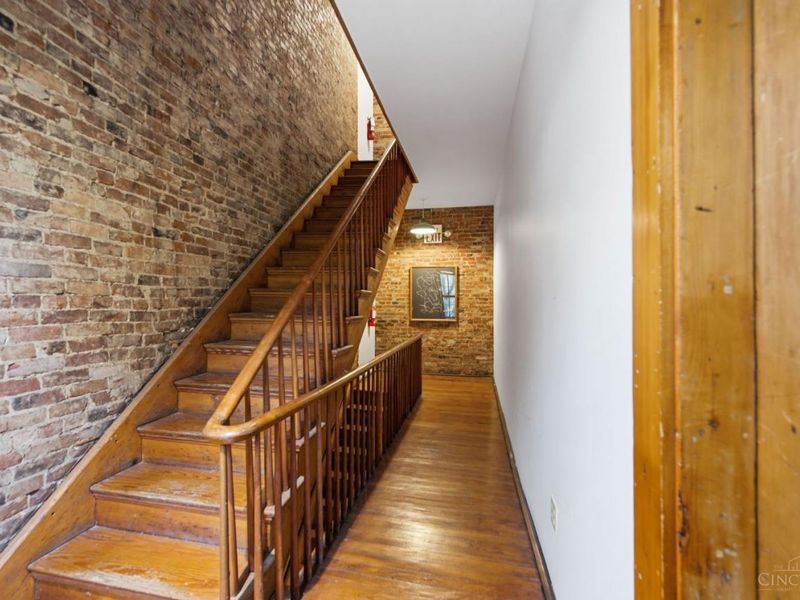 111 E Thirteenth Street, Unit 1, Cincinnati, OH 45202 Photo 3