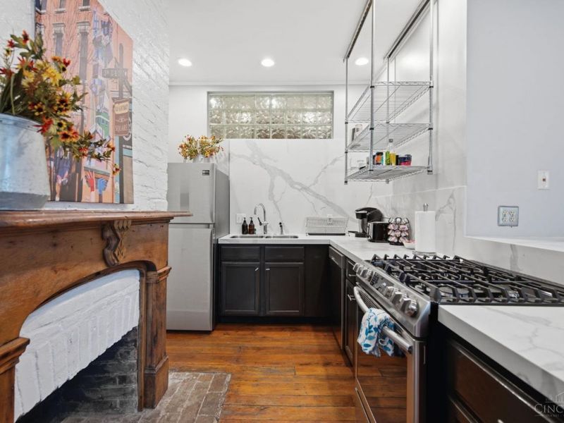 111 E Thirteenth Street, Unit 1, Cincinnati, OH 45202 Photo 6