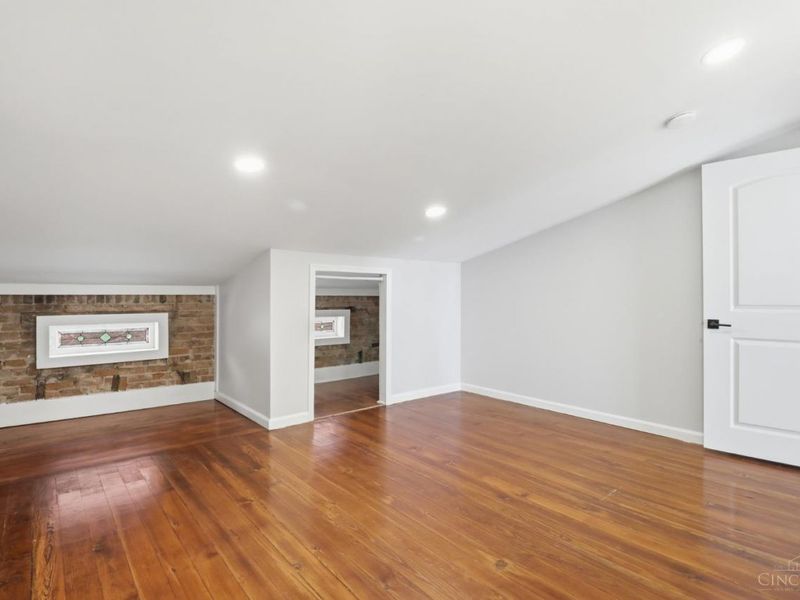 525 Boal Street, Cincinnati, OH 45202 Photo 22