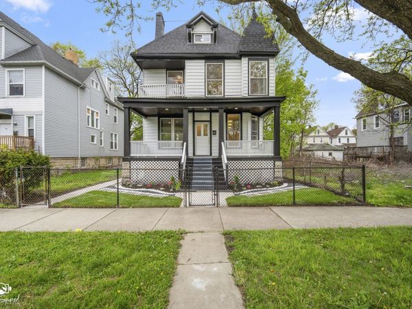 7226 S Yale Avenue , Chicago, IL 60621