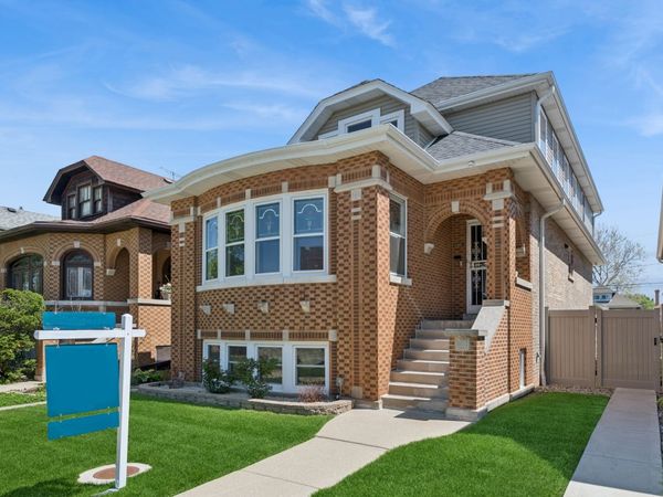 1915 Home Avenue , Berwyn, IL 60402