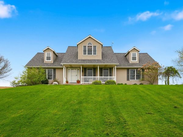 4232 E 175, Albion, IN 46701