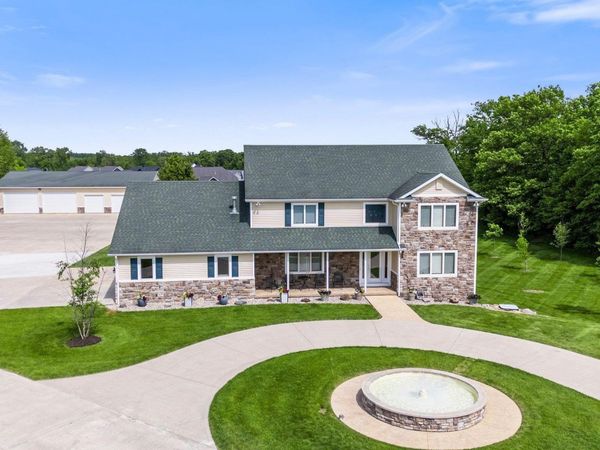 17818 Amstutz Road, Leo, IN 46765