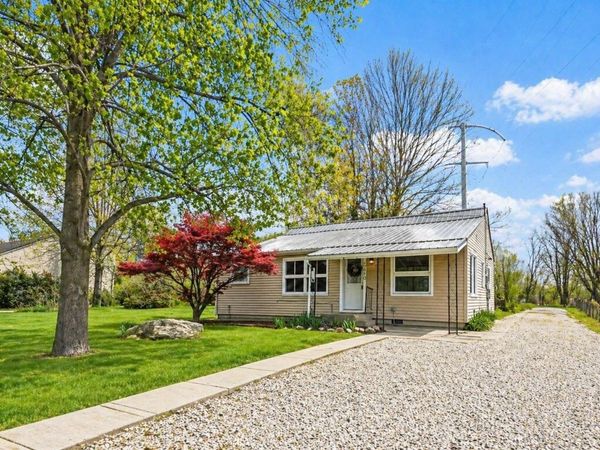 5810 Rothman Road, Fort Wayne, IN 46835