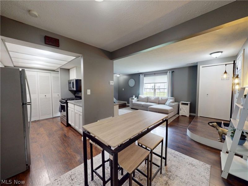 8005 Independence Drive , Unit C, Mentor, OH 44060 Photo 10