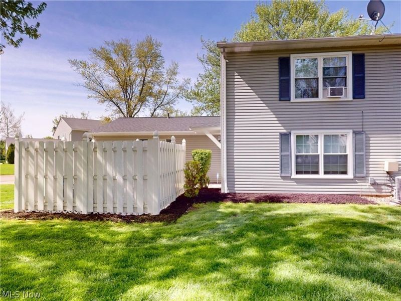 8005 Independence Drive , Unit C, Mentor, OH 44060 Photo 23