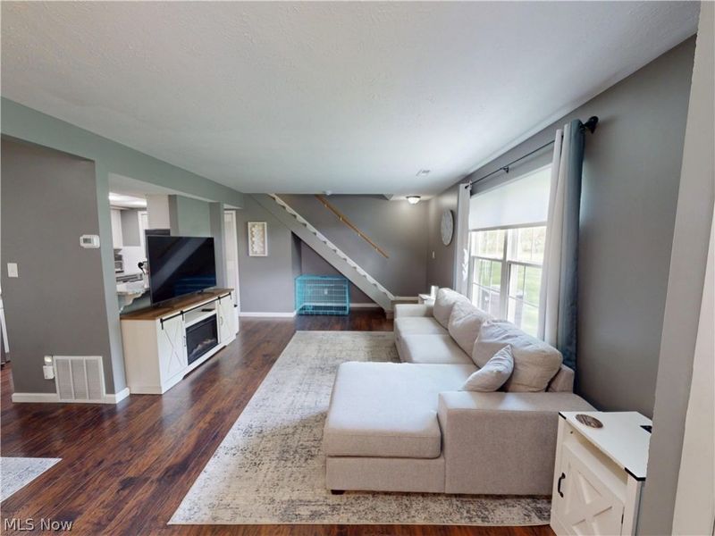 8005 Independence Drive , Unit C, Mentor, OH 44060 Photo 6