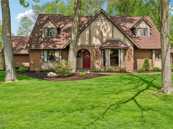 1572 Willoughby Drive , Wooster, OH 44691